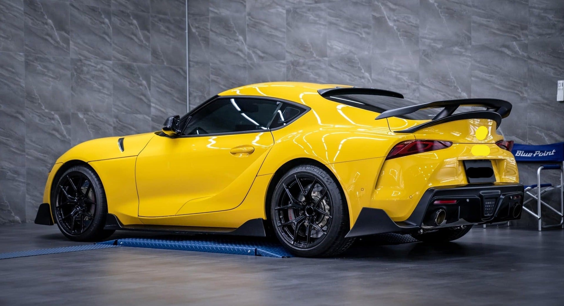 We produced premium quality forged wheels rims for  TOYOTA SUPRA  Our wheels sizes:   Front 20 x 9 ET 32  Rear 20 x 10 ET 40  Finishing: Glossy Black  Forged wheels can be produced in any wheel specs by your inquiries and we can provide our specs