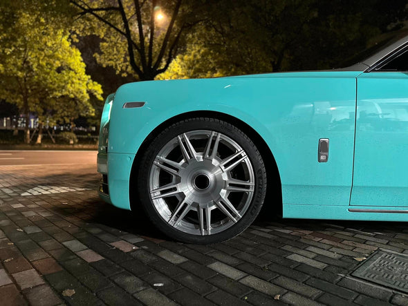 OEM We produced premium quality forged wheels rims for  ROLLS ROYCE PHANTOM VIII  Our wheels sizes:   Front 24 x 10 ET 20  Rear 24 x 10 ET 20  Finishing: Brushed  Forged wheels can be produced in any wheel specs by your inquiries and we can provide our specs
