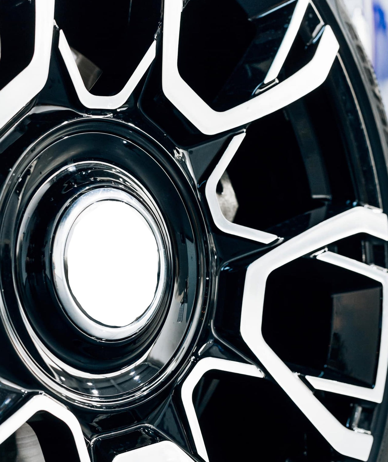 FORGED WHEELS RIMS 24 INCH FOR ROLLS ROYCE PHANTOM VIII 1