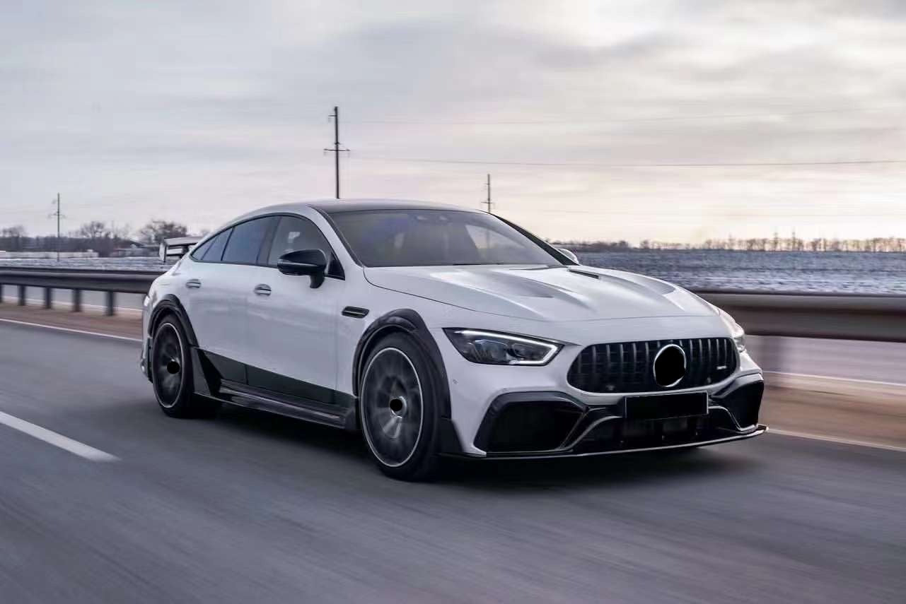 Conversion Body Kit For Mercedes Benz AMG GT GT43 GT50 GT53 GT63 GT63s To Diamont GT Kit  Set include:   Front Bumper Assembly Rear Bumper Assembly Rear Diffiser Side Skirts Side Trims Fenders Material: Plastic  NOTE: Professional installation is required