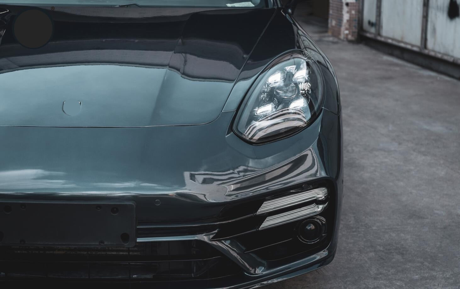 CONVERSION BODY KIT for PORSCHE PANAMERA 970 2010 - 2013 UPGRADE to 971.2 2021 - 2024 TURBO S STYLE FACELIFT

Set includes:

Front Bumper
Front Lip
LED Headlight

Material: Plastic

NOTE: Professional installation is required. Factory LED DRL must be reused