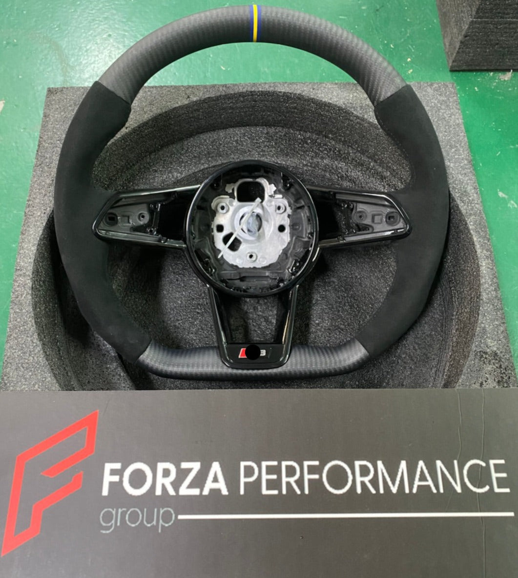 Custom Carbon Steering Wheel for AUDI RS3 RS4 RS5 RS6 RS7 RS Q8