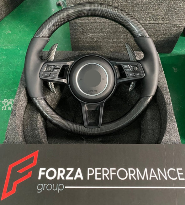 Custom steering wheel for Porsche Cayenne III 9YA