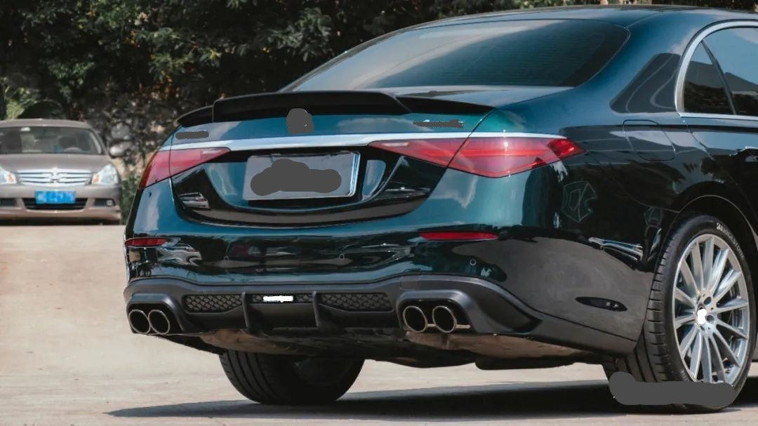 DRY CARBON BODY KIT for MERCEDES BENZ S CLASS AMG W223 2020+  Set includes:  Front Lip with LED Trunk Spoiler Rear Diffuser Air Vents