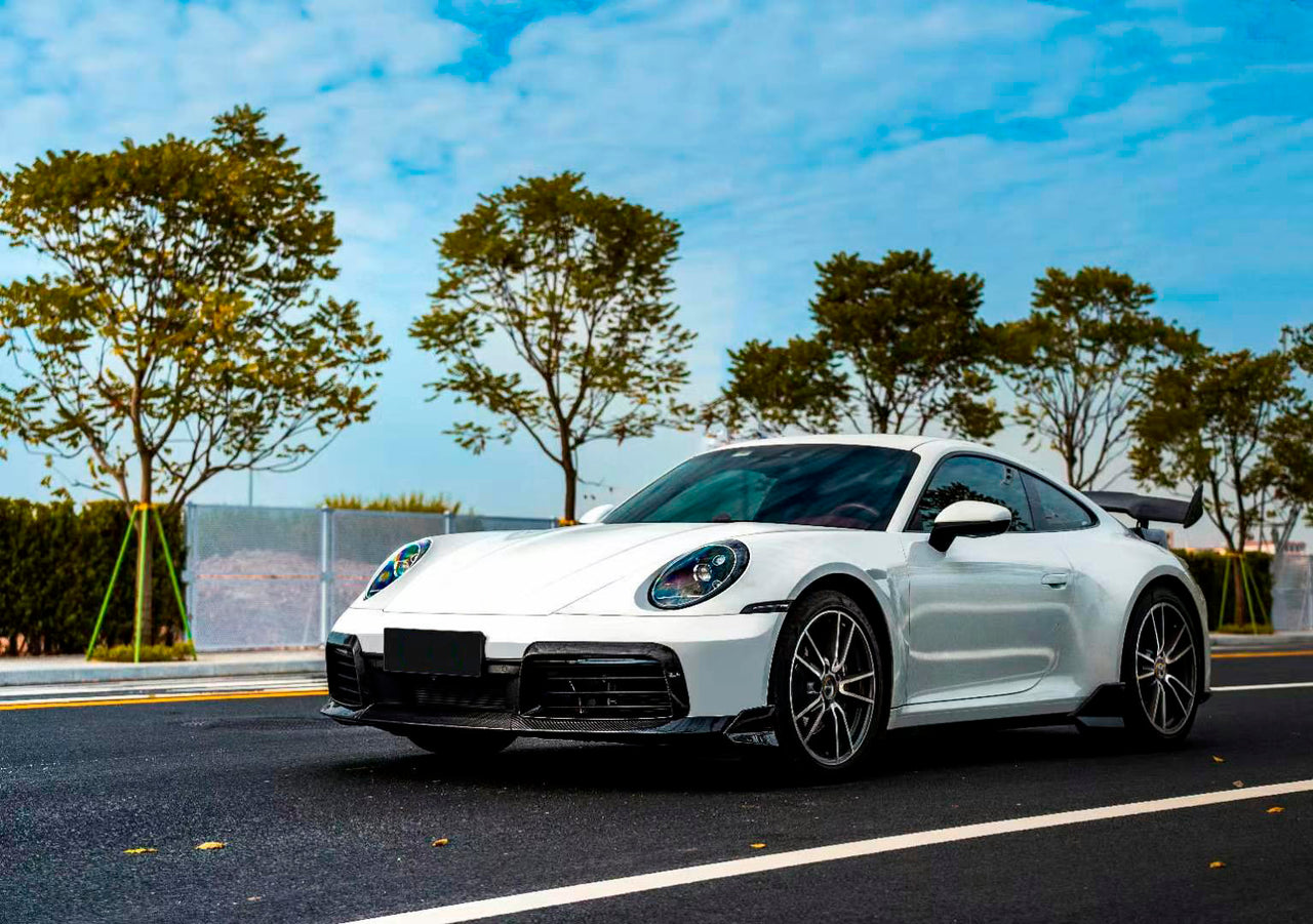 DRY CARBON BODY KIT for PORSCHE 911 992 CARRERA