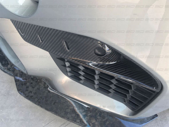 Dry Carbon Front Bumper Vent Cover For BMW X5M F85 X6M F86  Set include:    Front Bimper Vent Cover Material: Dry Carbon