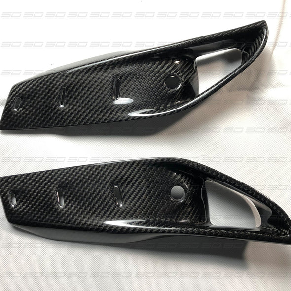 Dry Carbon Front Bumper Vent Cover For BMW X5M F85 X6M F86  Set include:    Front Bimper Vent Cover Material: Dry Carbon