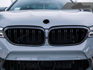 Dry Carbon Front Grille For BMW M5 F90 2017-2020  Set Include:  Front Grille Material: Dry Carbon  NOTE: Professional installation is required.