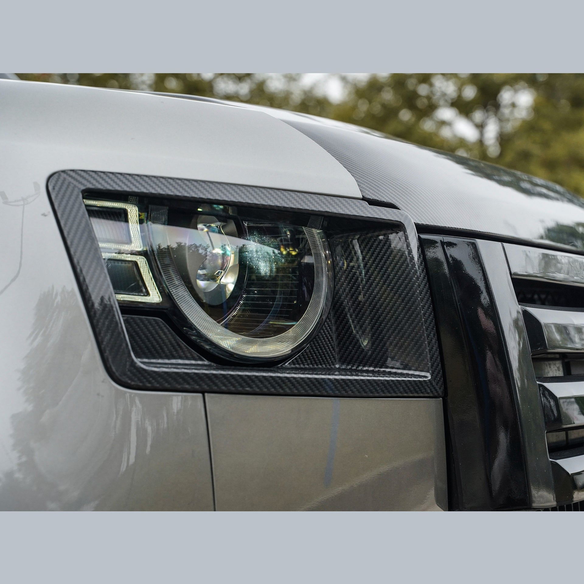 CARBON HEADLIGHT TRIM COVER for LAND ROVER DEFENDER L663 90 / 110 2020+