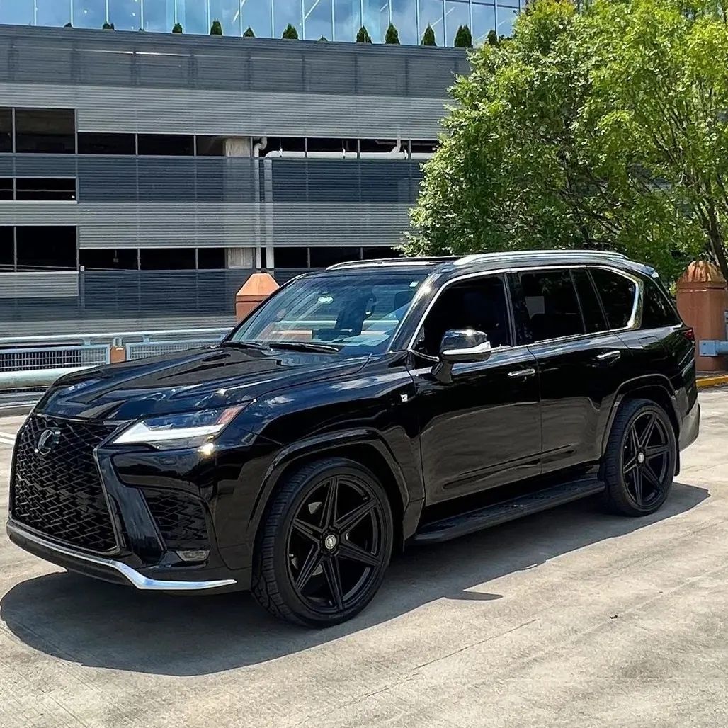 We manufacture premium quality forged wheels rims for LEXUS LX600 in any design, size, color.  Wheels size: 22 x 9.5 ET 45   PCD: 6 X 139.7   CB: 95.1  Forged wheels can be produced in any wheel specs by your inquiries and we can provide our specs