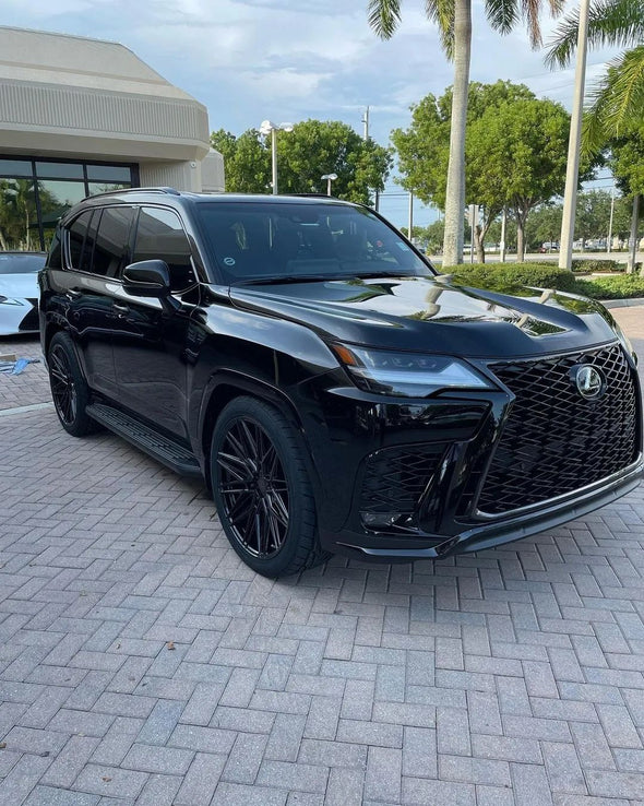 We manufacture premium quality forged wheels rims for LEXUS LX600 in any design, size, color.  Wheels size: 22 x 9.5 ET 45   PCD: 6 X 139.7   CB: 95.1  Forged wheels can be produced in any wheel specs by your inquiries and we can provide our specs
