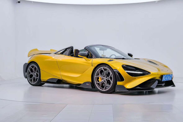 Conversion carbon body kit for McLaren 720S upgrade to 765LT