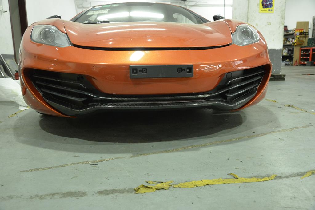 DRY CARBON FRONT LIP for MCLAREN MP4-12C 2011 - 2014