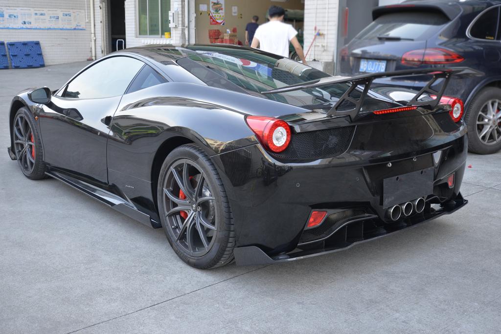 Carbon Fiber Side Skirts for Ferrari 458 Base Coupe 2-Door 11-13