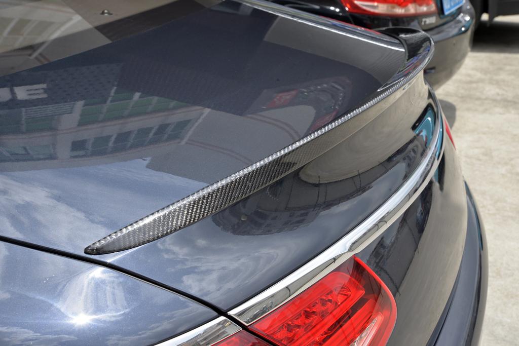 rear diffuser benz