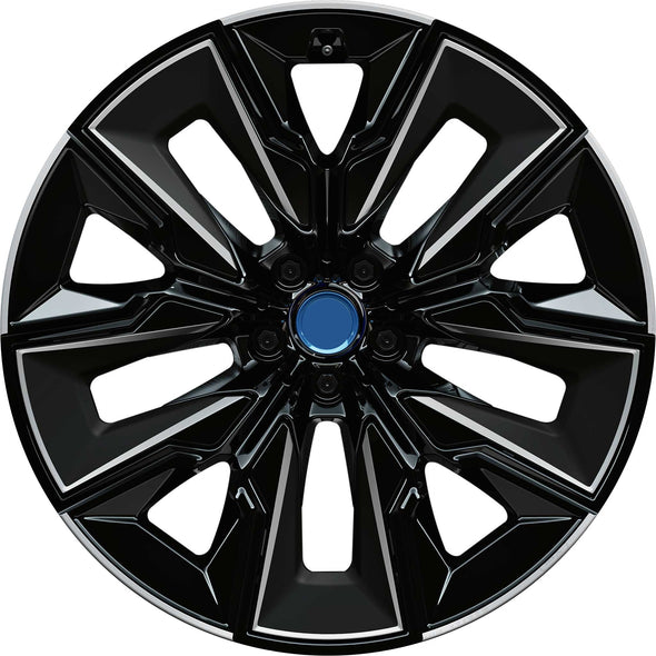 909 M BICOLOUR  We manufacture premium quality forged wheels rims for   NEW BMW 7 SERIES G70 730i 735i 740i 730d 740d 750e 760i i7 M760e 2022+ in any design, size, color.  Wheels size:  Front 21 x 9  Rear 21 x 10,5  Forged wheels can be produced in any wheel specs by your inquiries and we can provide our specs  Compared to standard alloy cast wheels, forged wheels have the highest strength-to-weight ratio; they are 20-25% lighter while maintaining the same load factor.