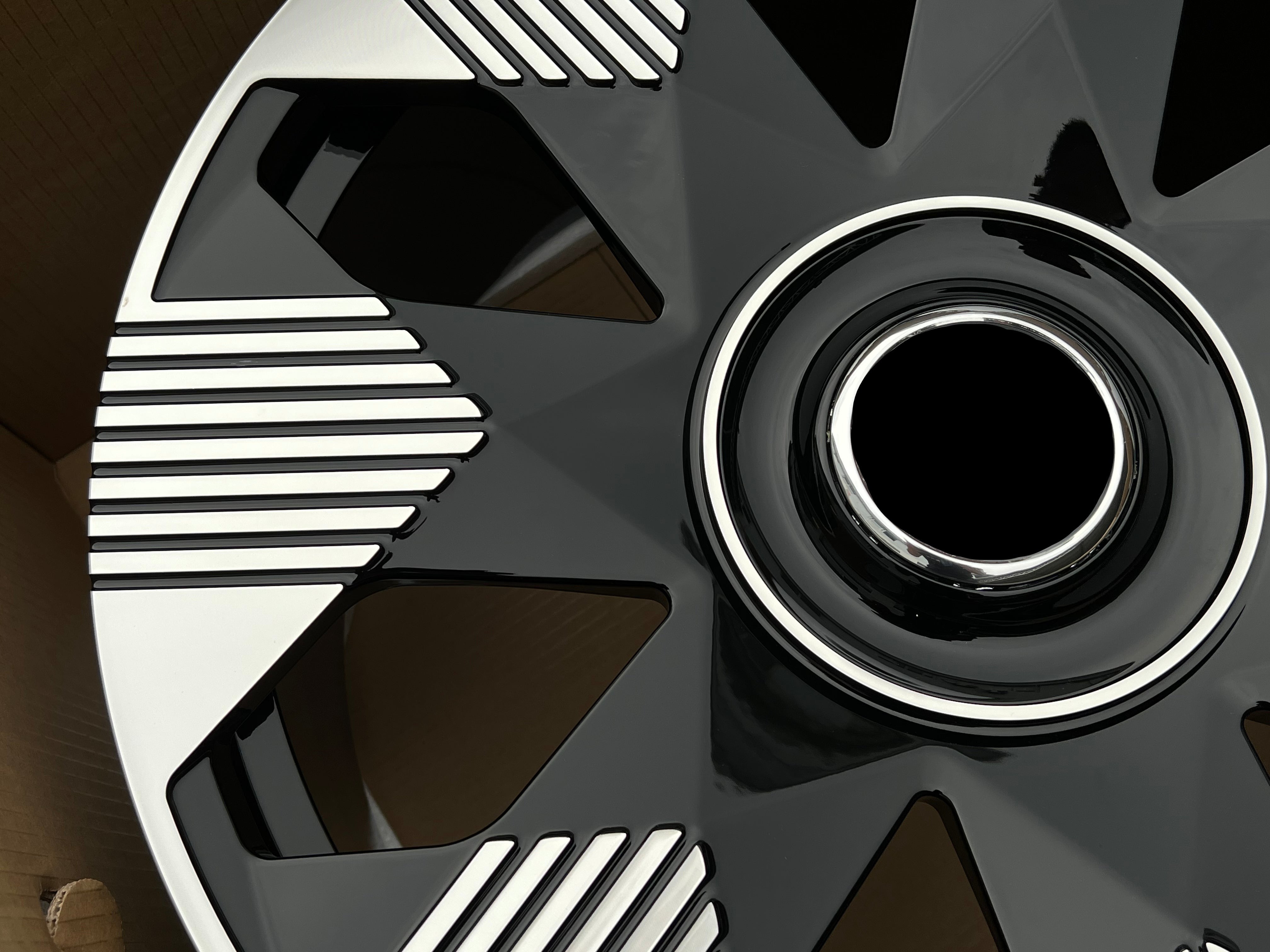 FORGED WHEELS RIMS FOR ROLLS ROYCE SPECTRE – Forza Performance Group