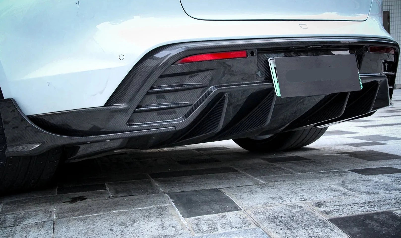 DRY CARBON BODY KIT for PORSCHE TAYCAN TURBO PAKTECHZ DESIGN