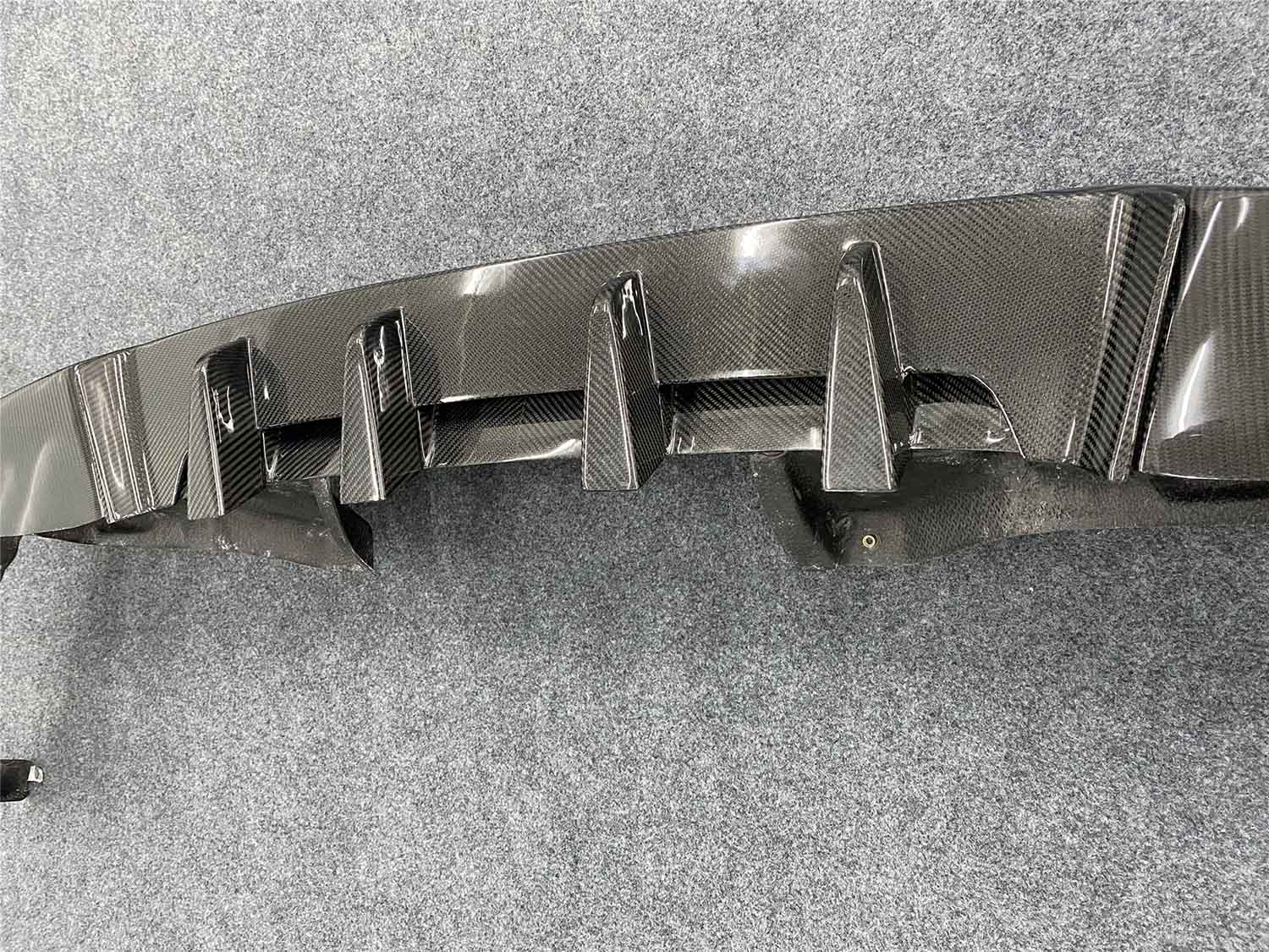 CARBON REAR DIFFUSER for X253 GLC63 GLC43 GLC260 GLC300 GLC 2019+