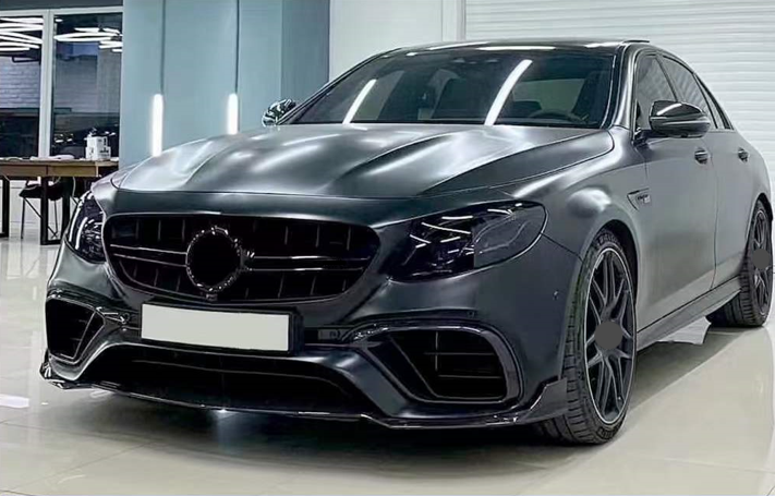 ROCKET 900 Carbon Body Kit For Mercedes Benz E Class E63 AMG W213 2017-2020  Set include:   Front Lip Front Bumper Air Vents Mirror Covers Engine Cover Exhasut Tips Rear Diffuser With LED Light Rear Spoiler/Wing Material: Carbon  NOTE: Professional installation is required