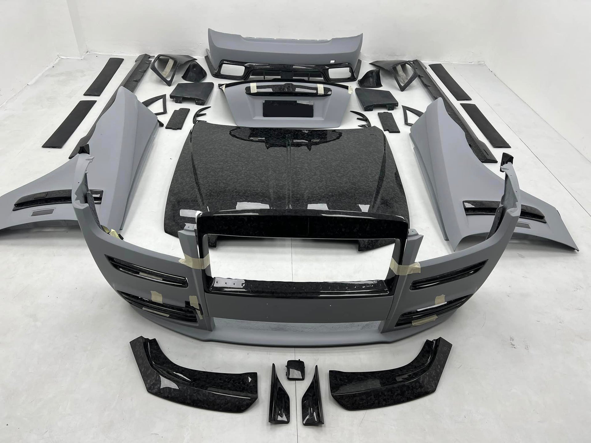 WIDE BODY KIT for ROLLS ROYCE GHOST 2009 - 2020 and 2021+  Set includes:  Front Bumper Side Skirts Rear Bumper Rear Lights Front Lights Trunk With Spoiler Wings Hood Exhaust Tips