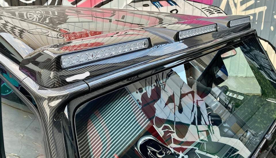 DRY CARBON ROOF LIGHT BAR with LED DRL for MERCEDES BENZ G63 G550 W463A W464 18+