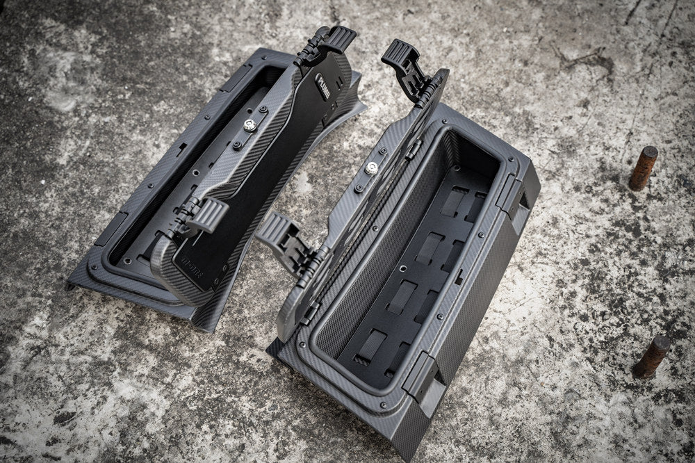 PLUMB Side Equipment Box For Land Rover Defender L663 2020+  Set include:   Equipment Box Material: Aluminum Alloy + Carbon Fiber
