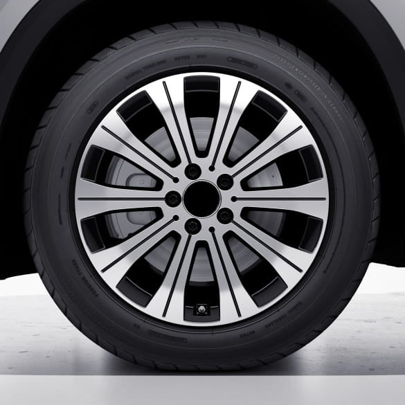 We manufacture premium quality forged wheels rims for   Mercedes-benz EQA H243 2021+, EQB X243 2021+ in any design, size, color.  Wheels size:  Front 18 x 7,5 ET 53,5  Rear 18 x 7,5 ET 53,5  PCD: 5 x 112  CB: 66,6  Highlights: genuine Mercedes-Benz rims 10-spoke wheel  colour: black high-sheen Forged wheels can be produced in any wheel specs by your inquiries and we can provide our specs