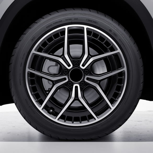 We manufacture premium quality forged wheels rims for   Mercedes-benz EQA H243 2021+, EQB X243 2021+ in any design, size, color.  Wheels size:  Front 19 x 7,5 ET 53,5  Rear 19 x 7,5 ET 53,5  PCD: 5 x 112  CB: 66,6  Highlights: genuine Mercedes-Benz AMG rims 5-double-spoke wheel colour: black high-sheen Forged wheels can be produced in any wheel specs by your inquiries and we can provide our specs
