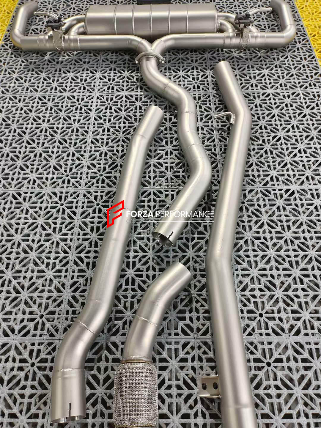 VALVED EXHAUST CATBACK MUFFLER for MERCEDES-BENZ GLS 450 3.0T  Set includes:  Center Pipes Exhaust tips Mufflers with valves