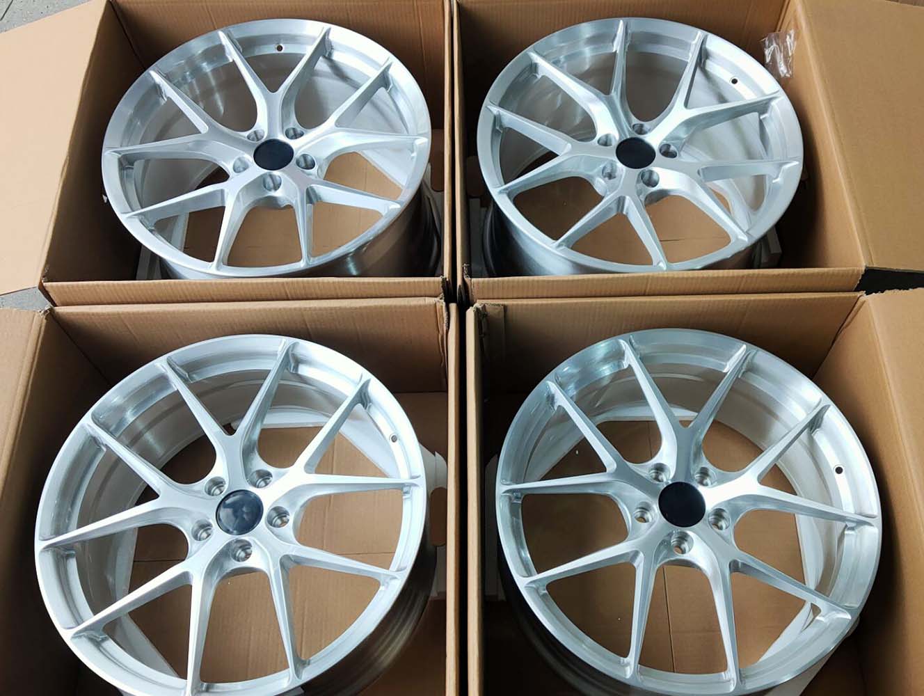 20 INCH FORGED WHEELS RIMS for ASTON MARTIN VANTAGE AM6 2018+ custom fit P101